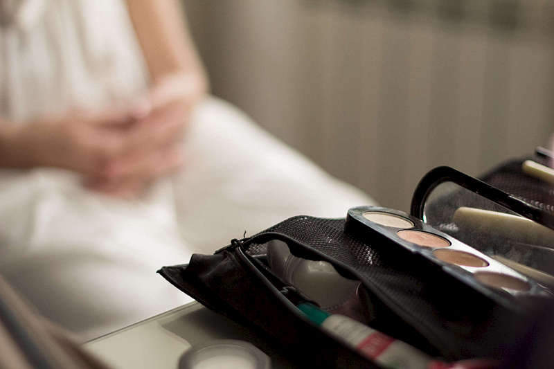 1920 X 1280 129.2 Kb     !   ,  !