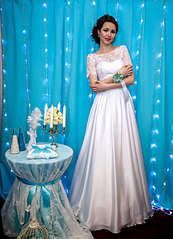 1920 X 2652 502.7 Kb 1280 X 852 148.7 Kb  