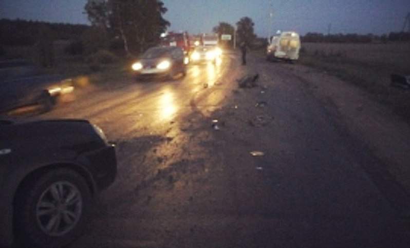 810 X 489  41.7 Kb 26.05.2015   1  --,  ( ) vs 