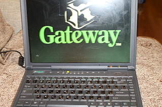 1920 X 1280 272.9 Kb   