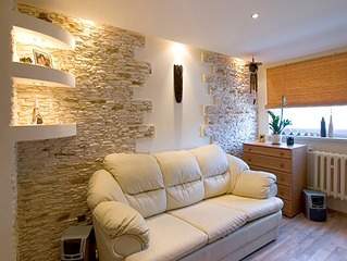 530 X 398 73.1 Kb 795 X 800 230.5 Kb 600 X 800 194.0 Kb     