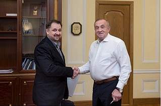 877 X 579 115.3 Kb  lt;gt;.          