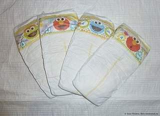 400 X 290  22.7 Kb 400 X 357  35.7 Kb - "Pampers" Swaddlers (  4-6 )  .