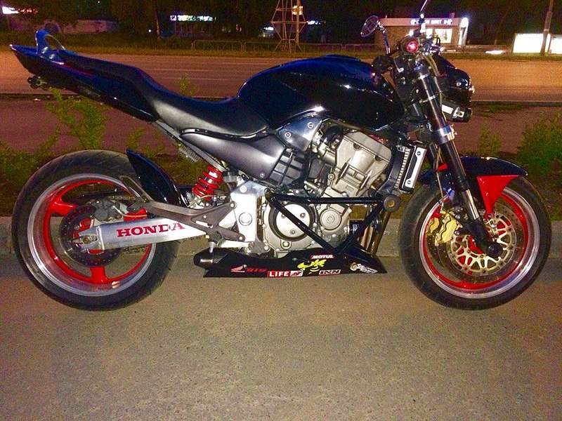 Honda Hornet Street Fighter