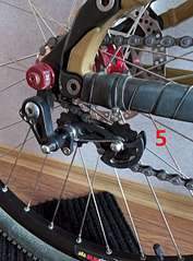 1920 X 2592 381.8 Kb  Rock Shox Recon   (, )