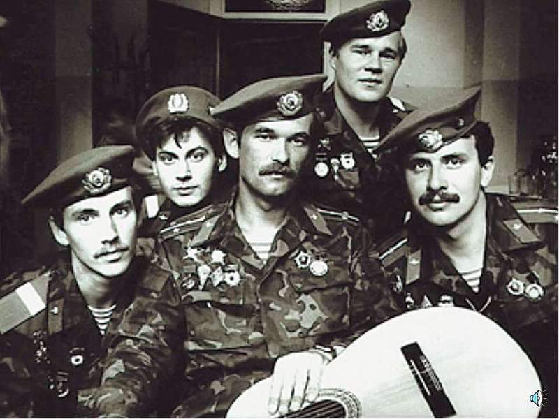 960 X 720  66.2 Kb Концерт группы 'Голубые береты' в Ижевске 9 августа