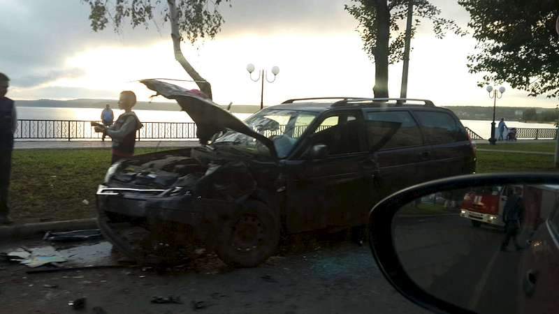 1920 X 1080 121.7 Kb 1600 X 1200 366.4 Kb 768 x 576 04.07.2015     . ,     .