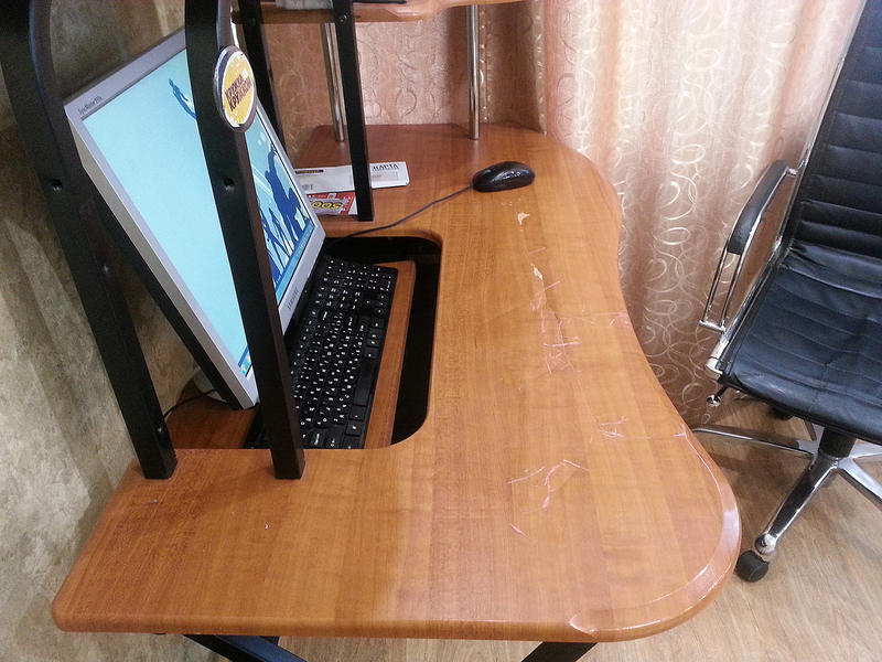 1600 X 1200  2.6 Mb 1600 X 1200  3.0 Mb   