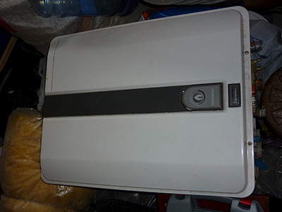 2048 X 1536 714.7 Kb     2