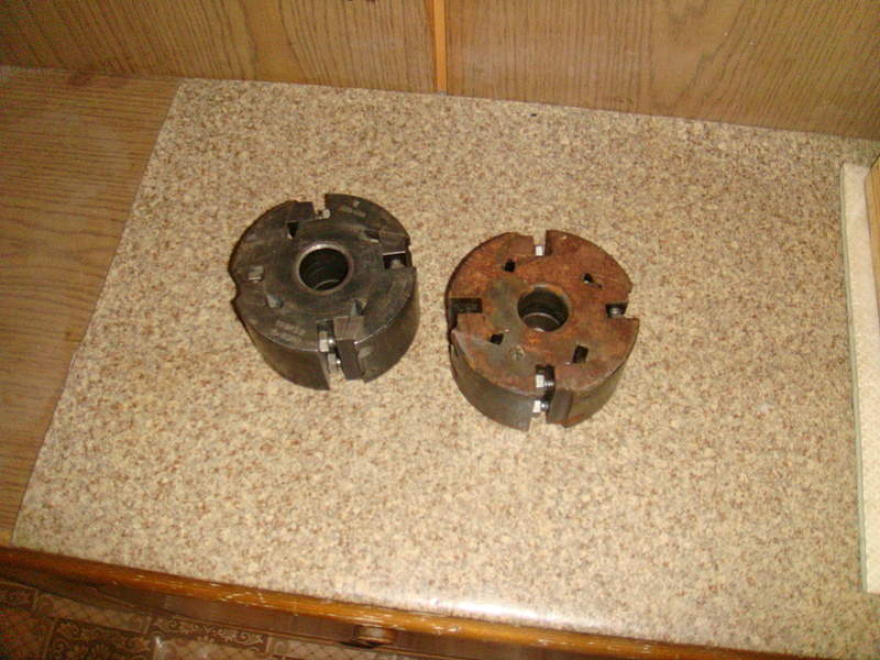 2048 X 1536 297.3 Kb  12    -     85 105 