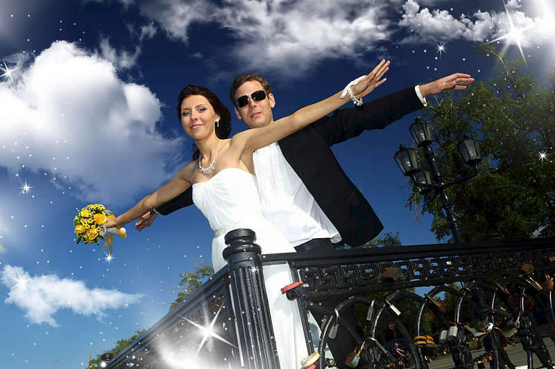 1920 X 1280 240.1 Kb    .