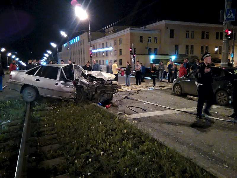 1632 X 1224 417.0 Kb 17.07.2015  23:50   .    . nexia vs. kia rio vs 