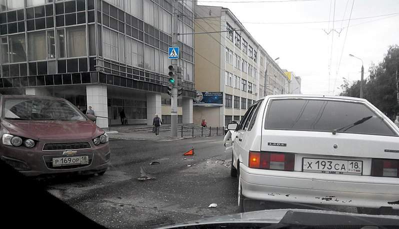 1600 X 919 297.8 Kb 1597 X 754 206.7 Kb 21.07.2015    .    .  2114 vs  