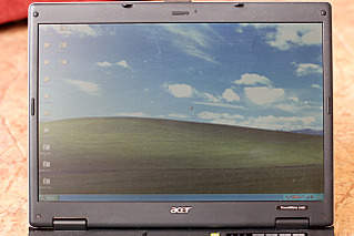 1280 X 853 685.3 Kb 1280 X 853 675.7 Kb 1280 X 853 609.7 Kb   TravelMate 2450 1000