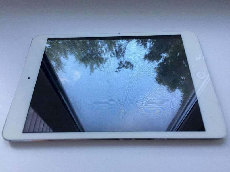 1920 X 1440 163.0 Kb  iPad Mini     