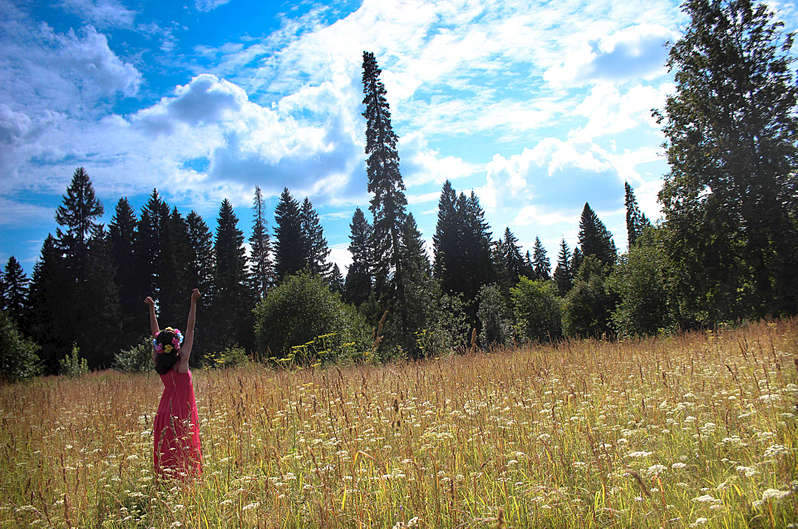 1920 X 1271 536.6 Kb 1920 X 1280 246.9 Kb    350 .