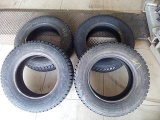 1920 X 1440 753.6 Kb 1200 X 900 524.1 Kb    Bridgestone Ice Cruiser 5000 - 4 