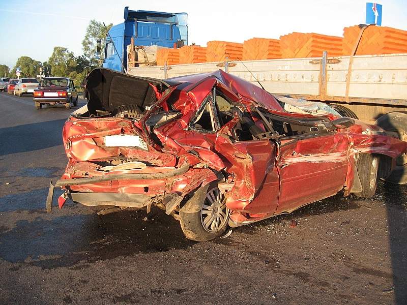 1600 X 1200 629.1 Kb 1600 X 1200 364.4 Kb 1600 X 1200 361.8 Kb 22.08.2015     -2112 vs. Ford Focus vs.   