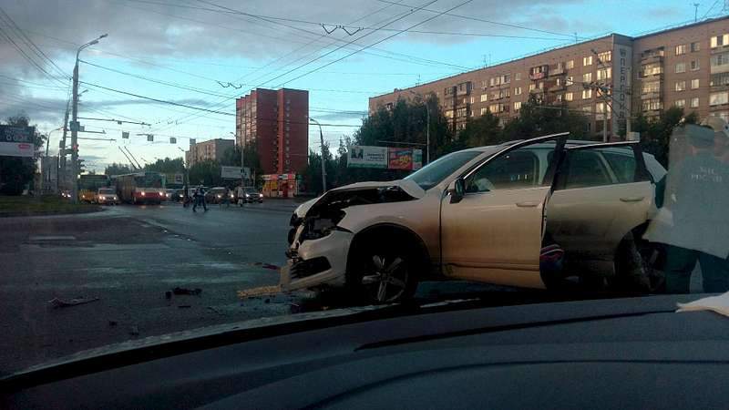 1920 X 1080 151.0 Kb 1333 X 750 154.3 Kb 720 X 960 76.7 Kb 25.08.2015    .   10  ,  vs 