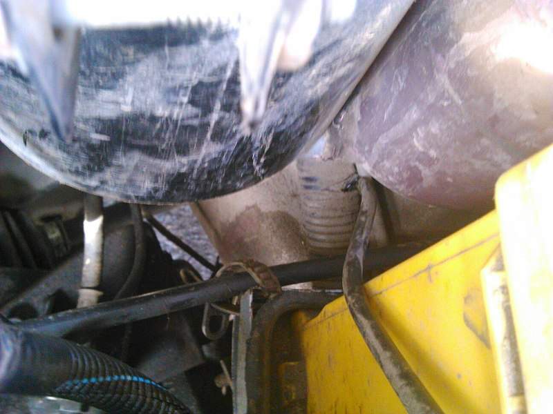 1296 X 972 212.2 Kb 972 X 1296 307.1 Kb подскажите! торчит провод на ваз 2115