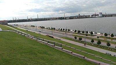 800 X 450 72.0 Kb Шаурма на набережной. Убрать нельзя оставить.