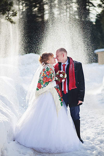 800 X 1200 795.5 Kb Yurkophoto -   