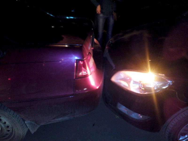 1920 X 1440 172.8 Kb 1920 X 1440 206.1 Kb 1920 X 1440 184.0 Kb 720 X 960 127.7 Kb 04.09.2015 ДТП на ул. Буммашевская, 86, пьяный на семерке протаранил 4 авто