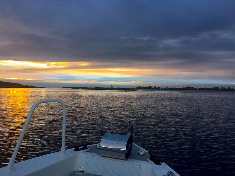 1920 X 1440 226.3 Kb 1920 X 1440  95.5 Kb      