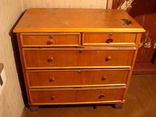 1920 X 1440 229.4 Kb 1920 X 2560 379.4 Kb    ()