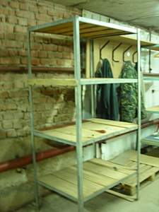 1944 X 2592 245.9 Kb   