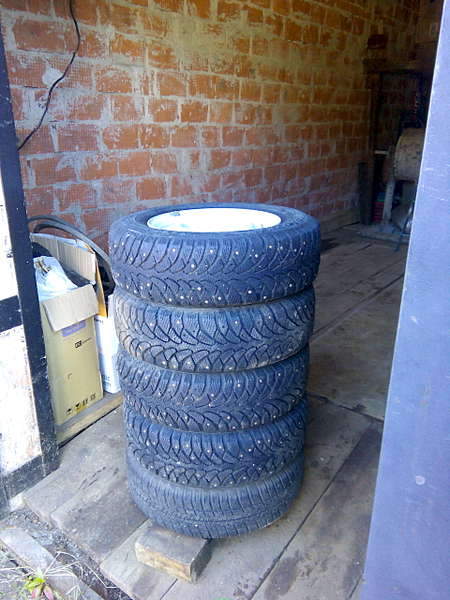 1920 X 2560 431.0 Kb 1920 X 1440 289.7 Kb    R13  