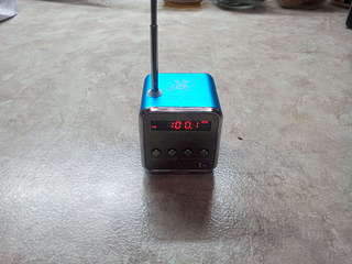 1920 X 1440 243.1 Kb  