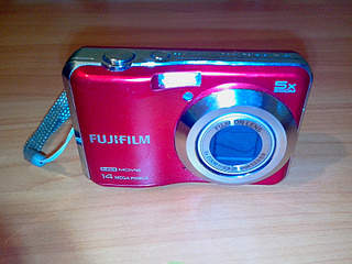 1600 X 1200 999.6 Kb   Fujifilm FinePix AX600