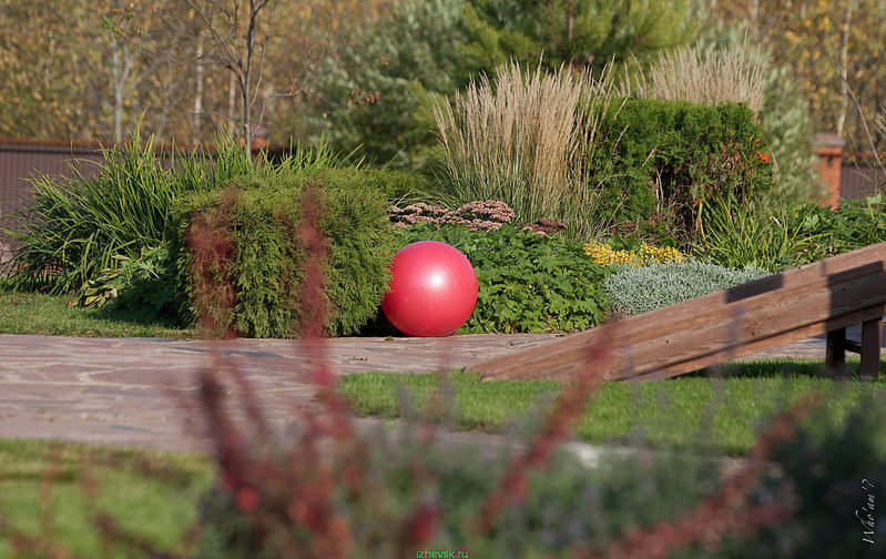 1200 X 757 290.4 Kb 1200 X 750 291.6 Kb  Canon 28-300L,    