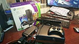 1280 X 720 190.2 Kb  Microsoft Xbox 360 E 4  Kinect