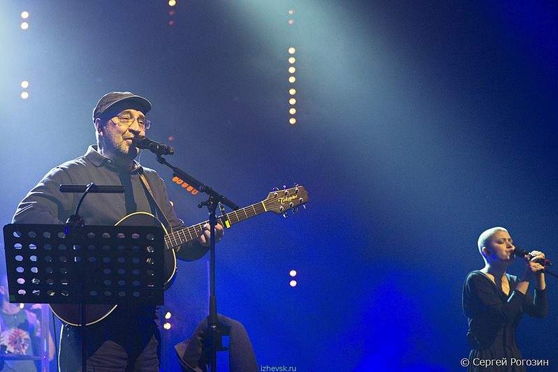 1100 X 734 211.0 Kb 1100 X 734 253.4 Kb  -  -   7   ''