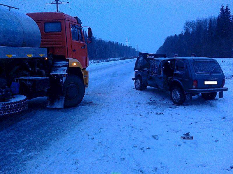 1600 X 1200 251.0 Kb 11.11.2015   49   -,  vs .