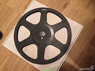 640 X 480 49.3 Kb    .